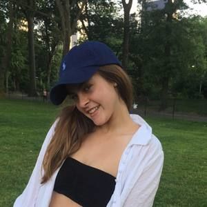 Meet your Posher, Caroline